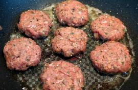 Ground Chicken & Burgers