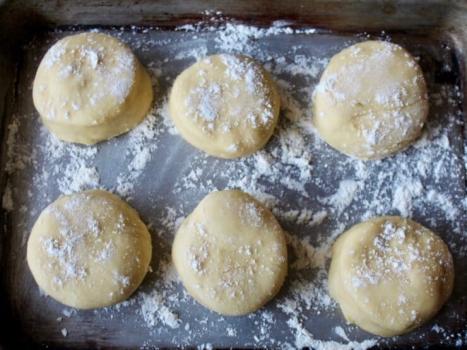 Kosher Sufganiyot Filled with Jelly Ready to Use 12 pcs