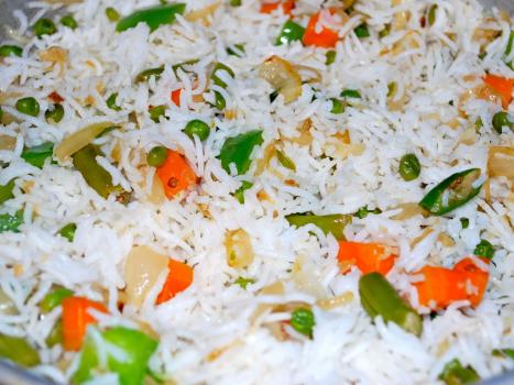 Kosher White Rice with Vegetables Serves 12 People